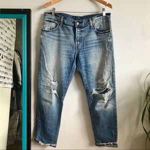Levi’s distressed boyfriend jeans